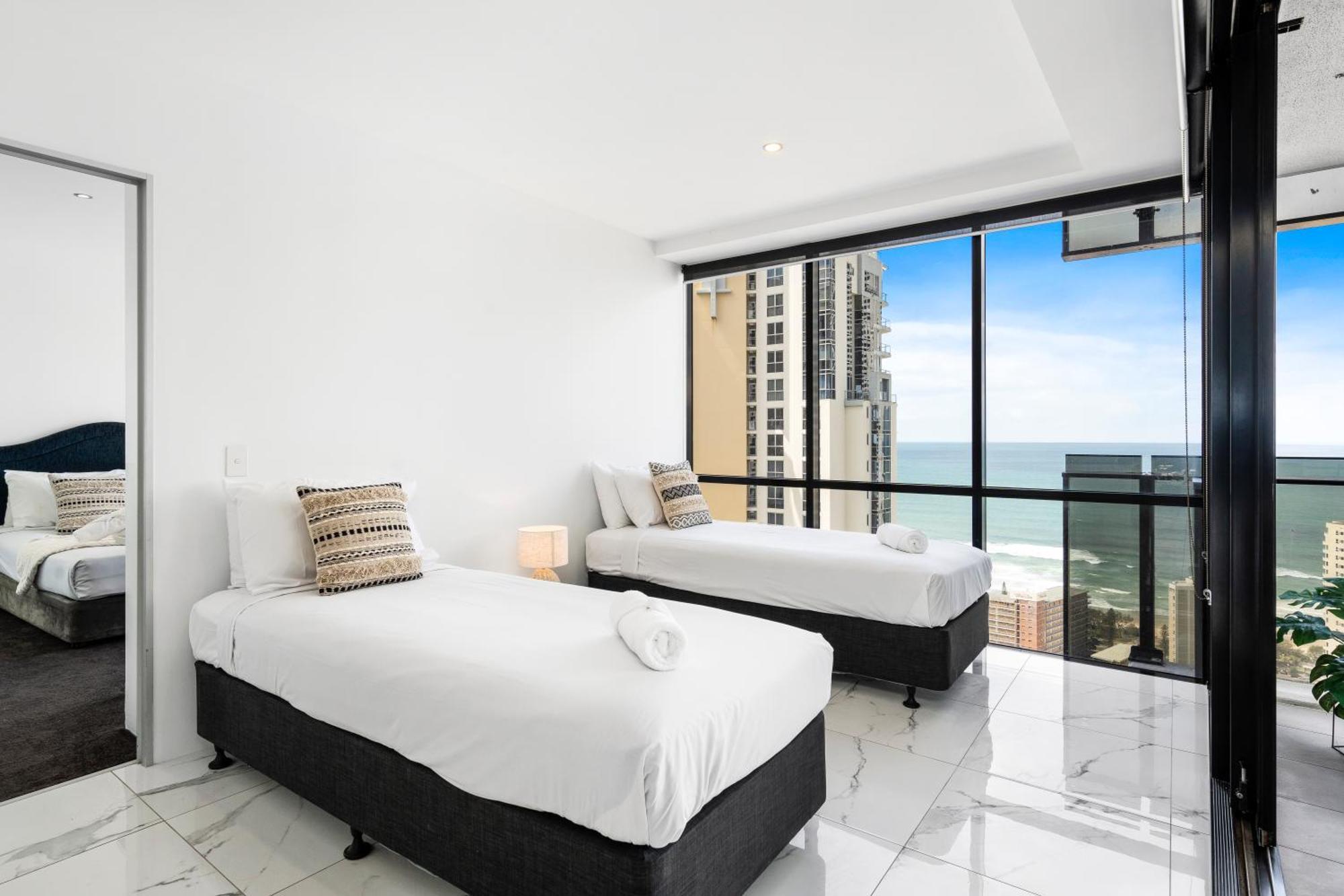 Circle On Cavill - Qstay Gold Coast Extérieur photo